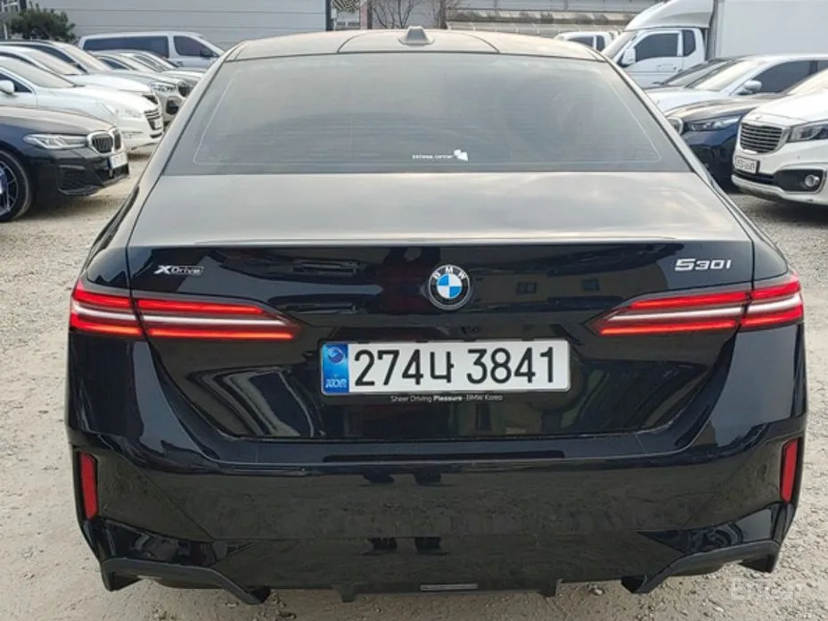 Фото 3 - BMW 5 Series