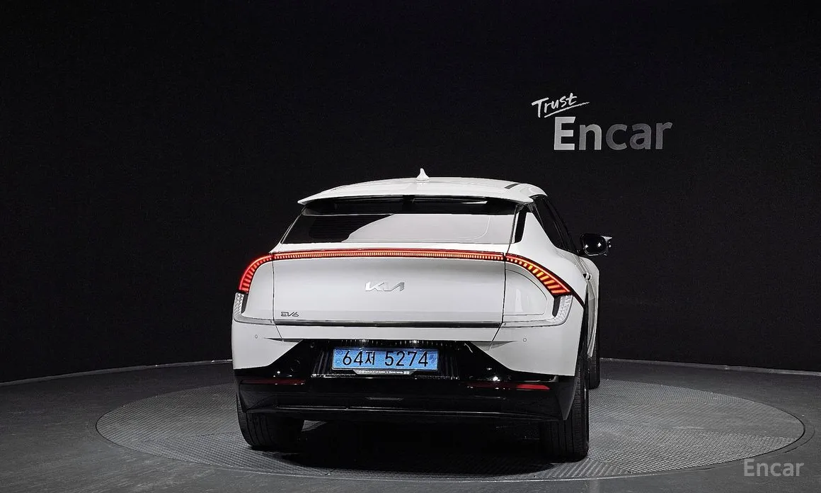 Фото 4 - Kia EV6