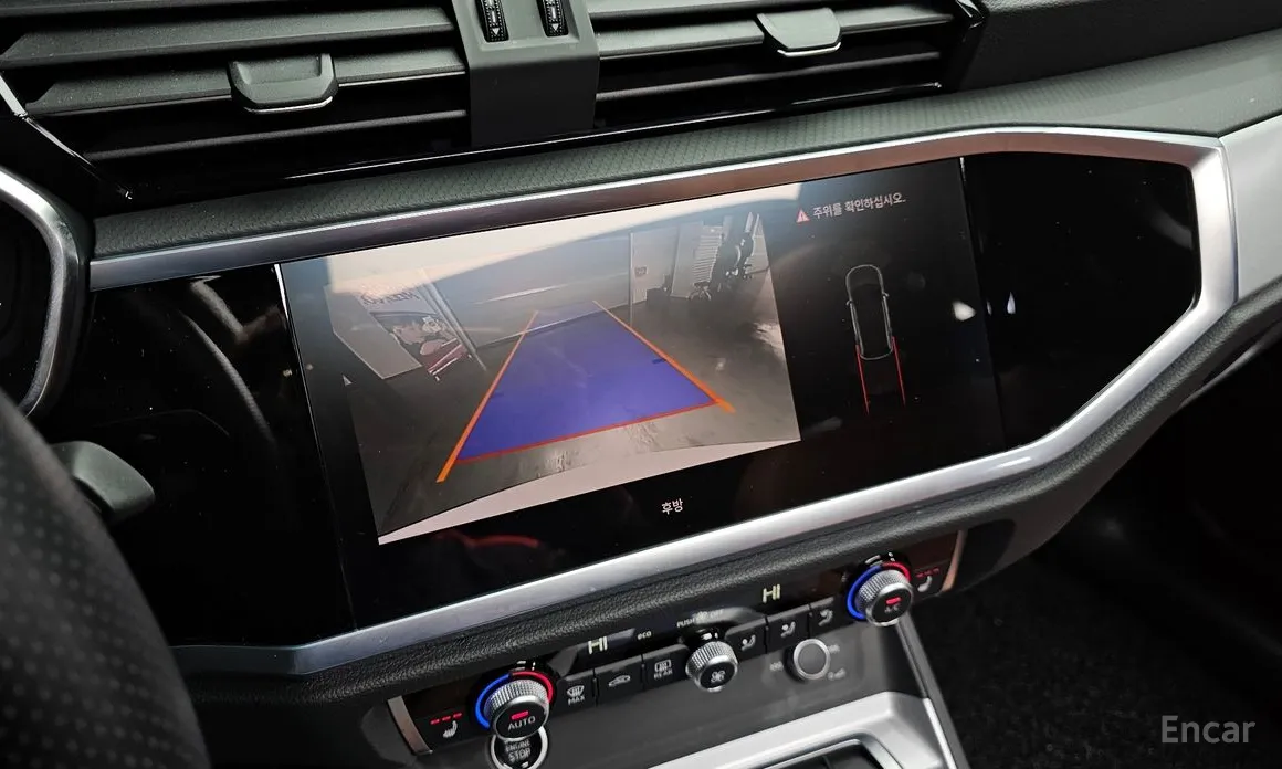 Фото 16 - Audi Q3