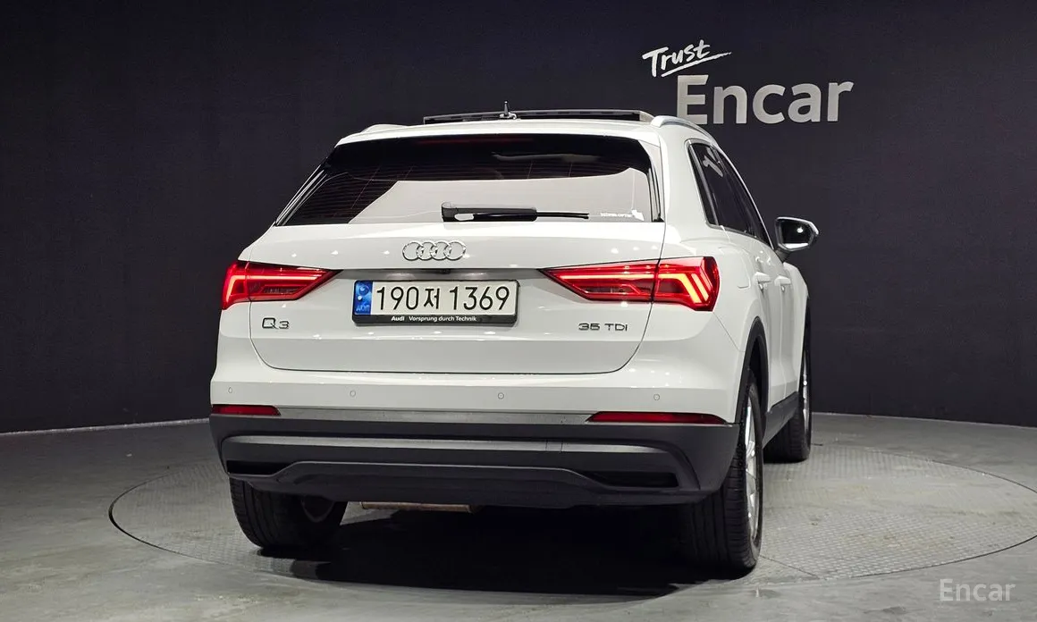 Фото 4 - Audi Q3