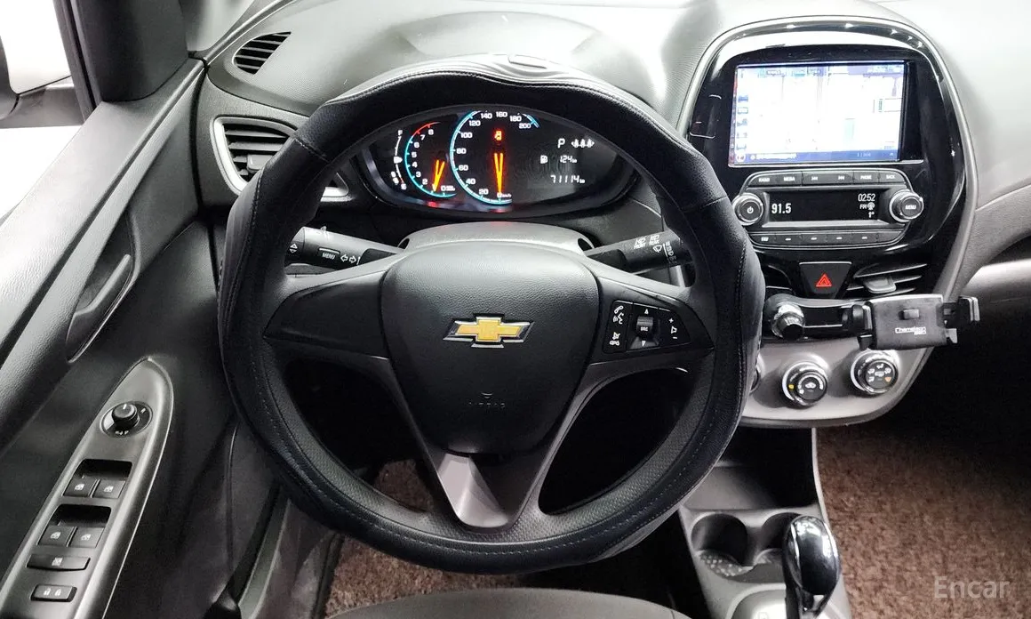 Фото 13 - Chevrolet Spark