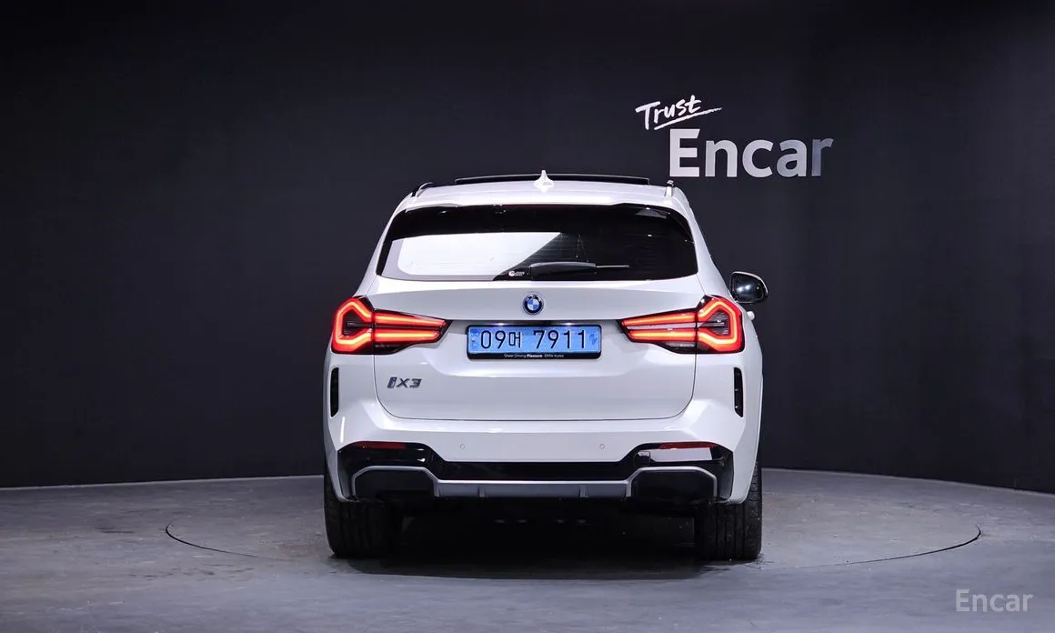 Фото 4 - BMW iX3