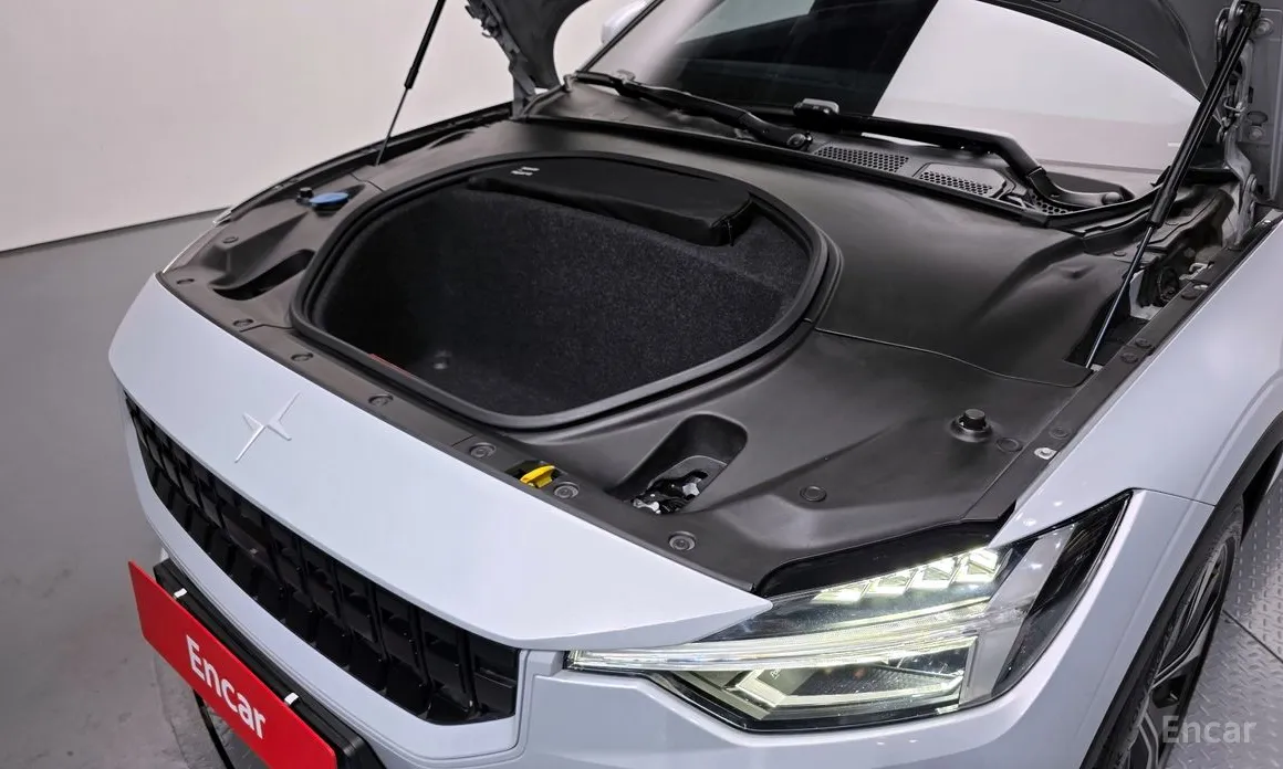 Фото 6 - Polestar 2