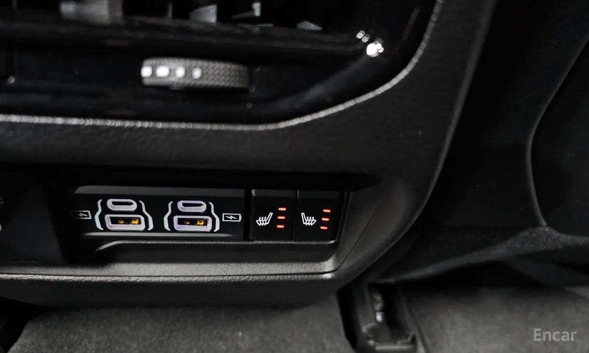 Фото 18 - Jeep Cherokee