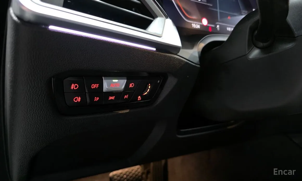 Photo 14 - BMW 3 Series