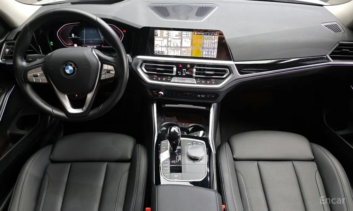 Photo 7 - BMW 3 Series