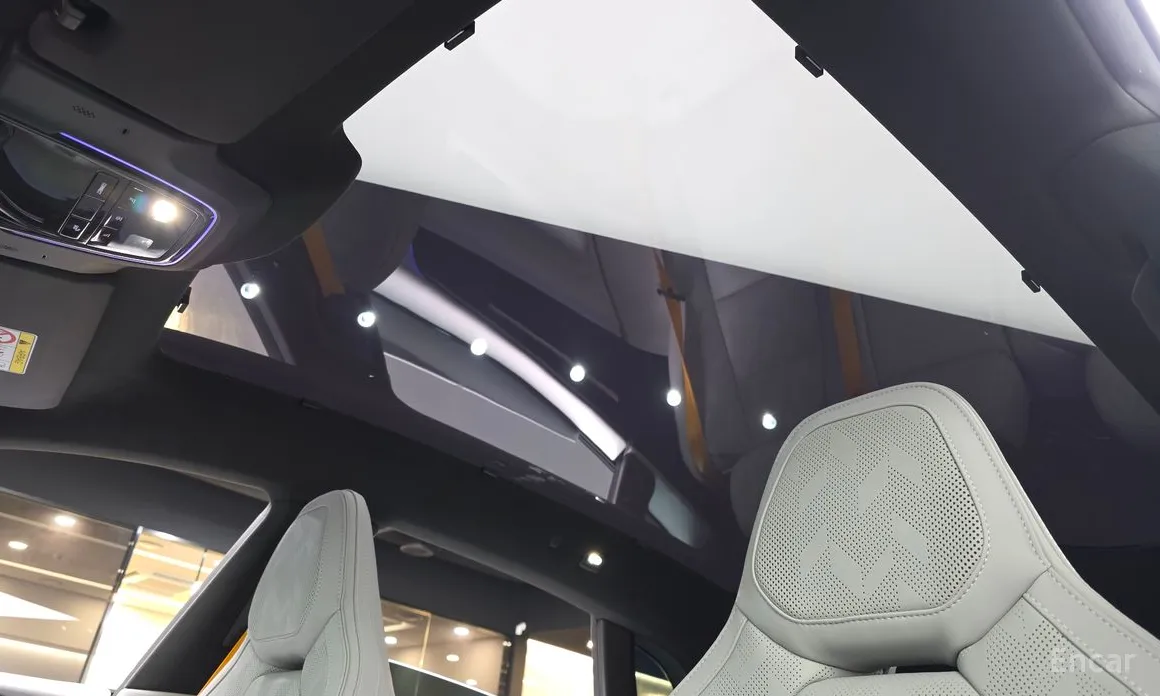 Фото 18 - Polestar 4