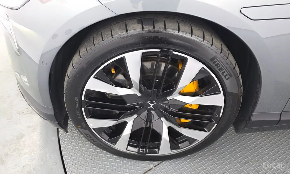 Фото 5 - Polestar 4