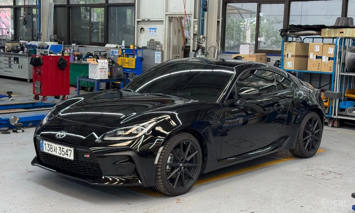 Фото 6 - Toyota 86