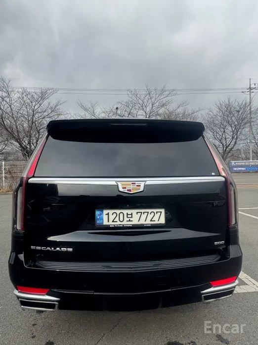 Фото 4 - Cadillac Escalade