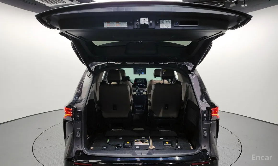 Фото 20 - Toyota Sienna