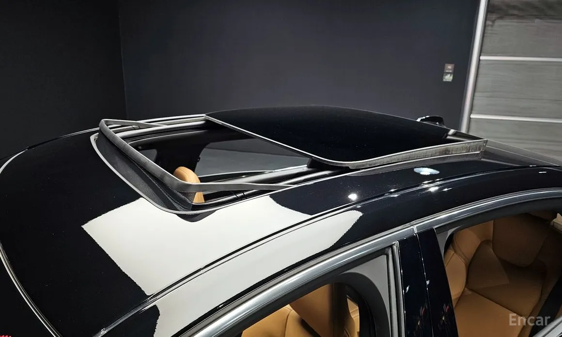 Фото 16 - Volvo S90