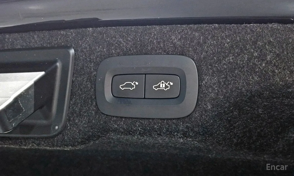 Фото 17 - Volvo S90