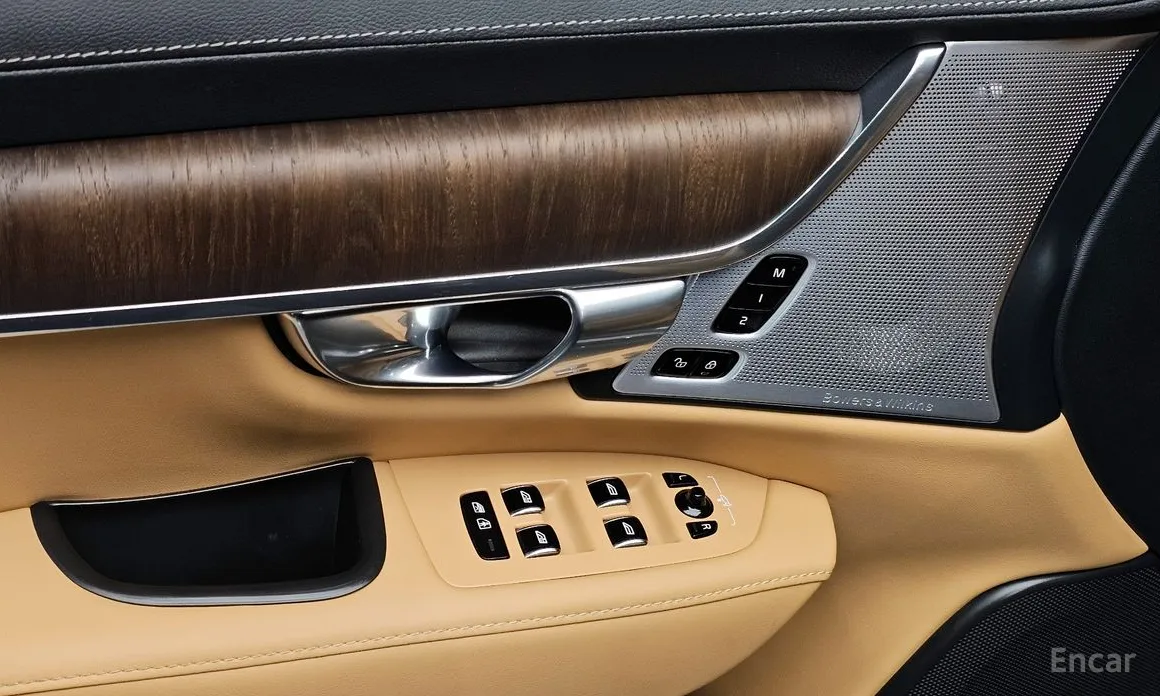 Фото 19 - Volvo S90