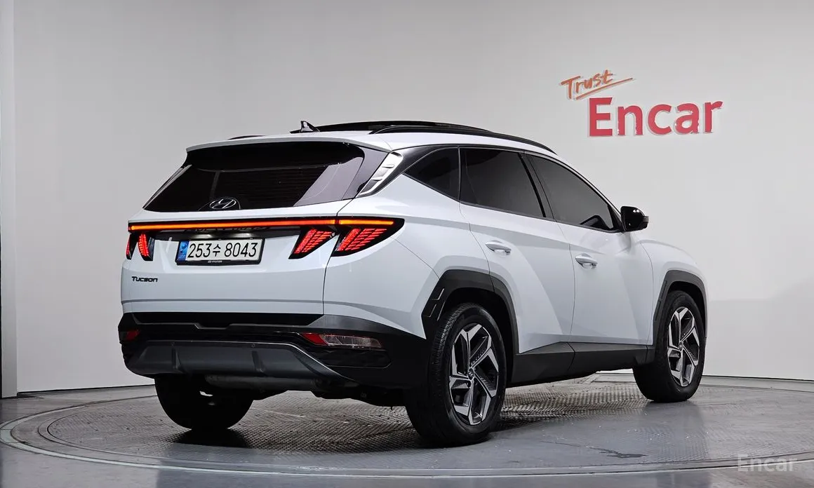 Фото 2 - Hyundai Tucson