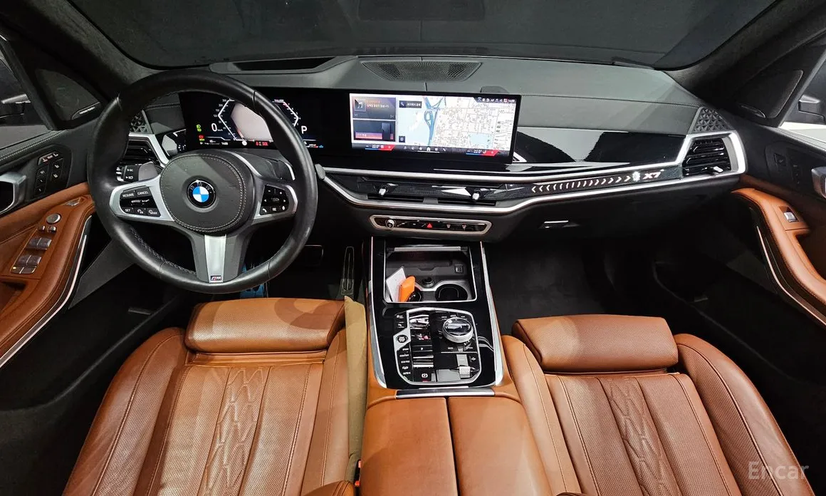 Photo 7 - BMW X7