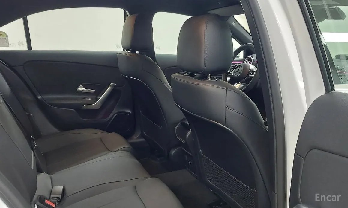 Фото 10 - Mercedes-Benz A-Class