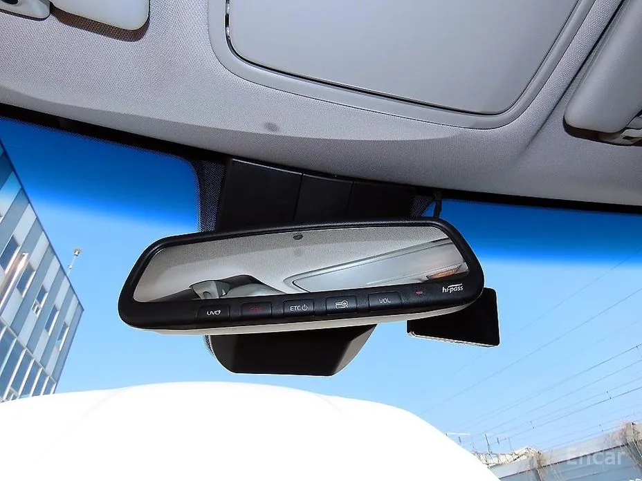 Фото 14 - Kia Sportage