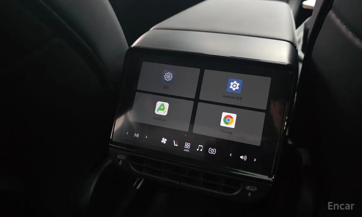 Фото 19 - Tesla Model Y