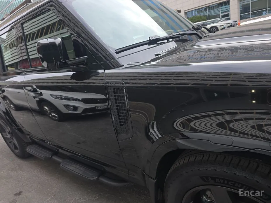 Фото 14 - Land Rover Defender