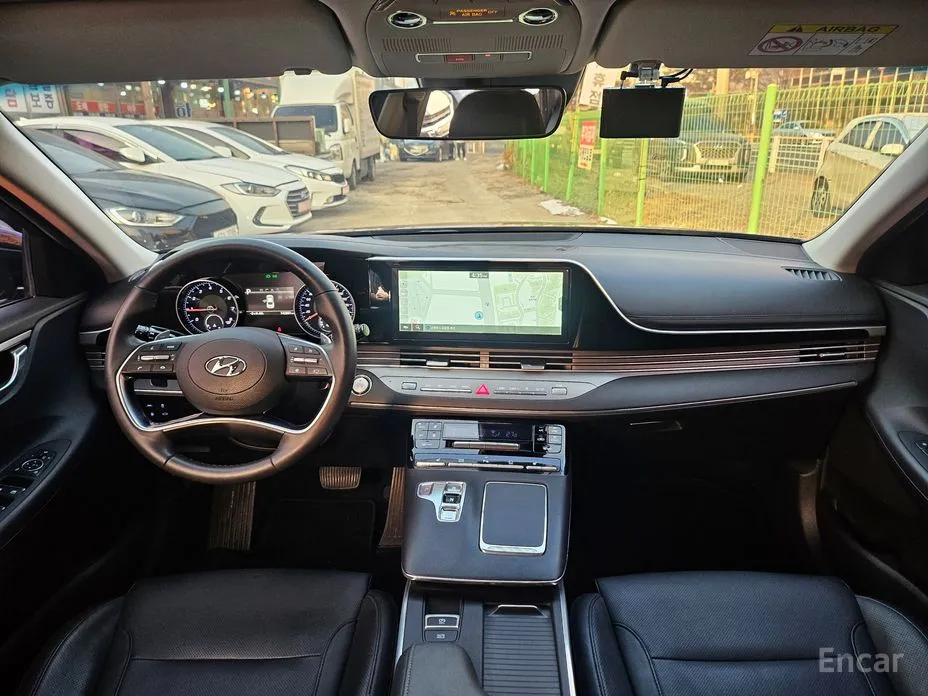 Фото 9 - Hyundai Grandeur