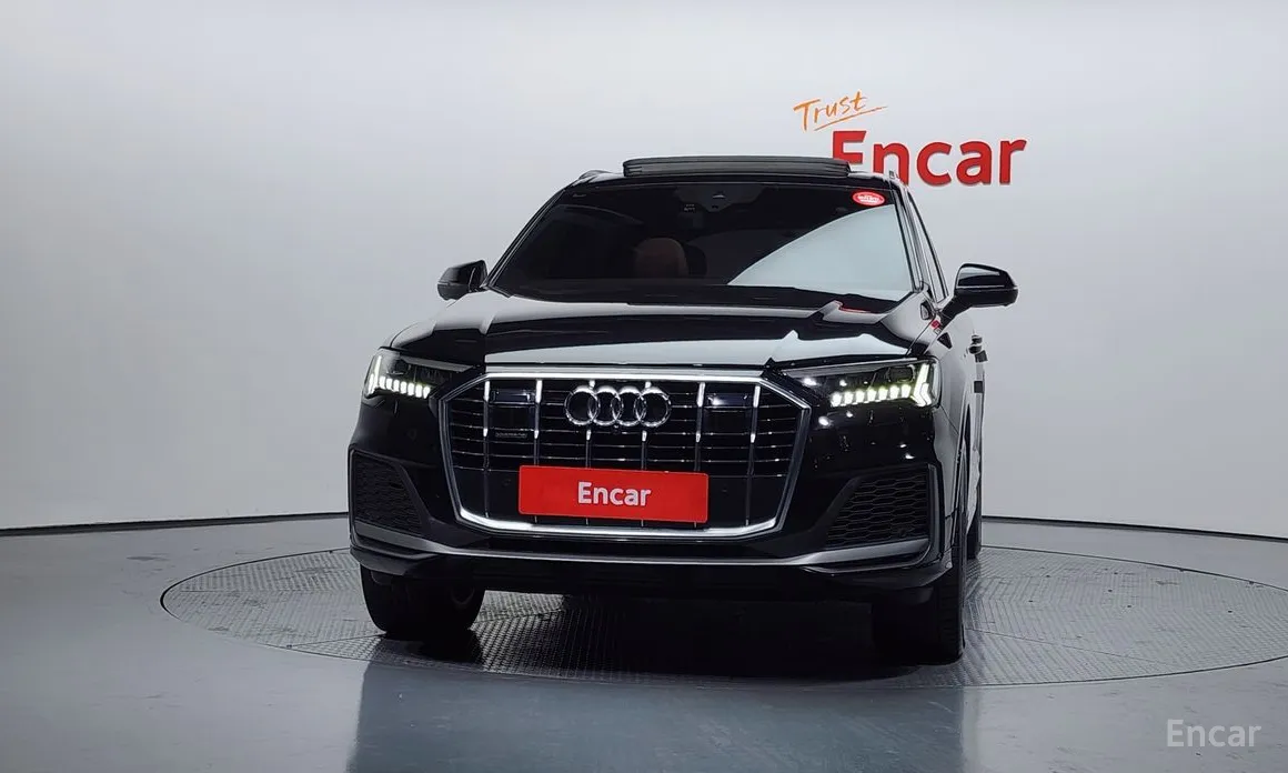 Фото 3 - Audi Q7