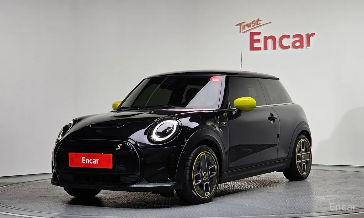 Фото 1 - Mini Cooper