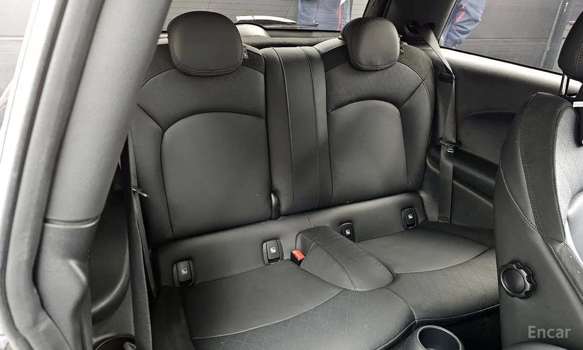 Фото 12 - Mini Cooper