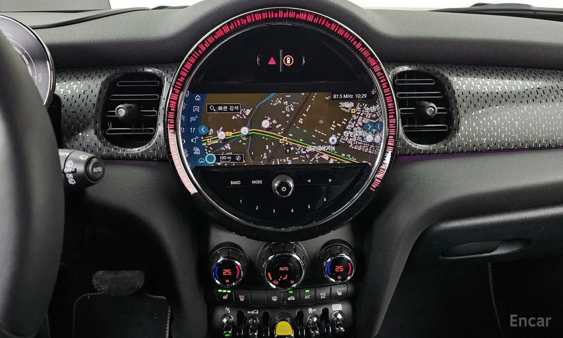 Фото 15 - Mini Cooper