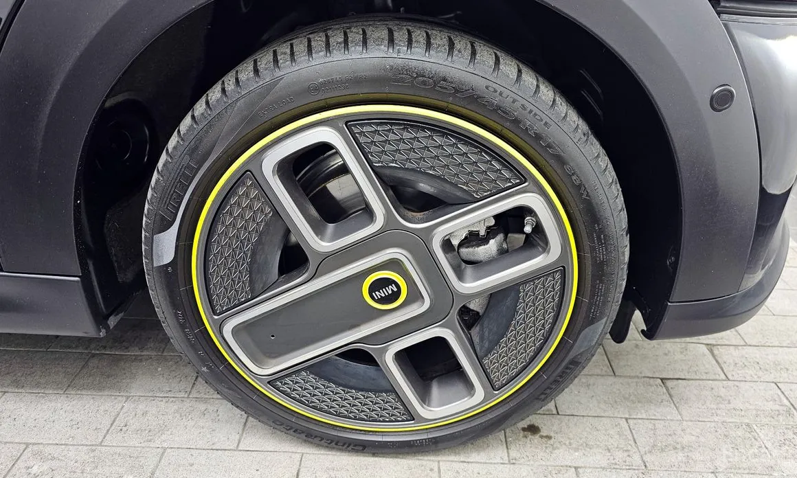 Фото 5 - Mini Cooper