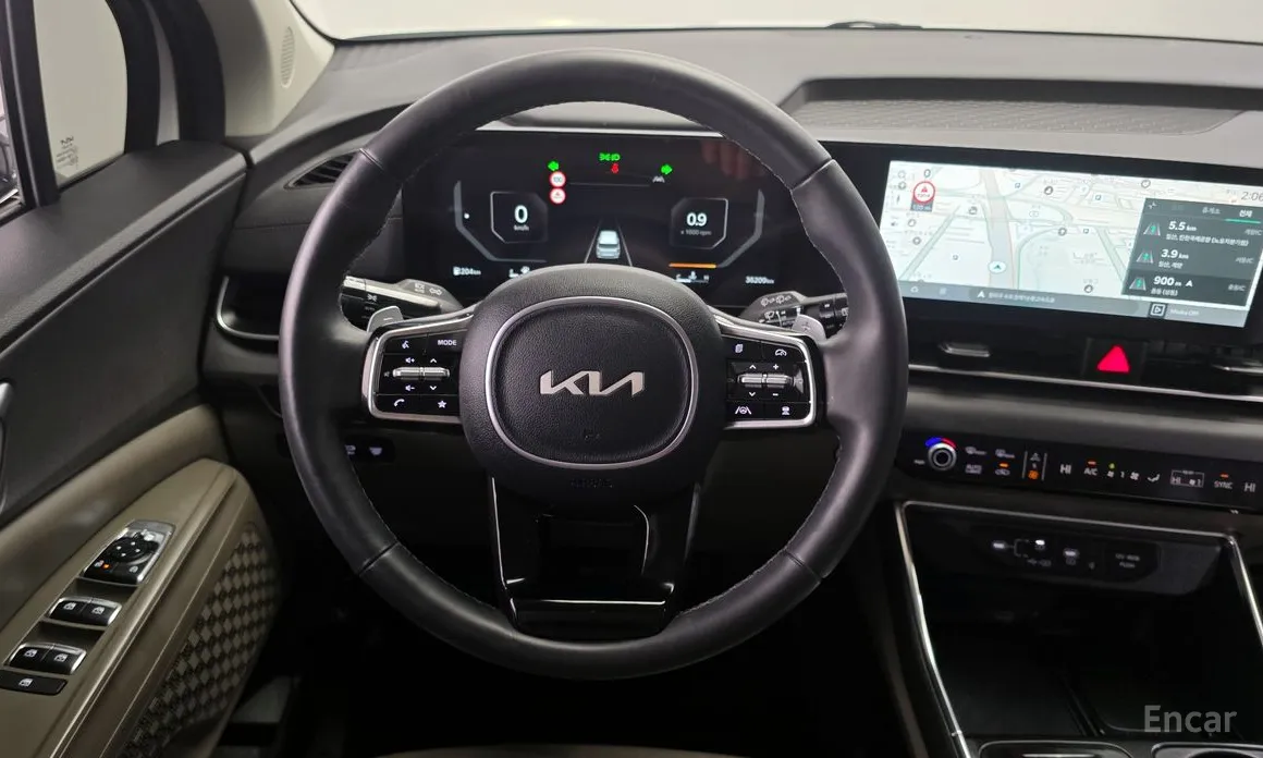 Фото 14 - Kia Carnival