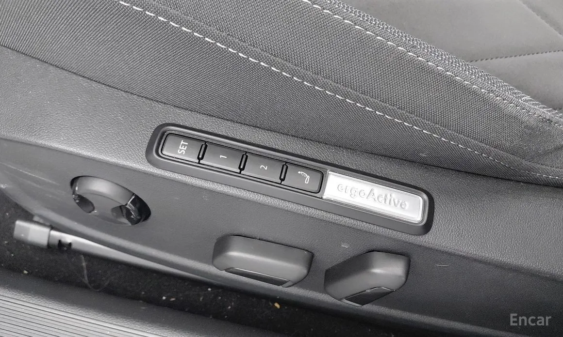 Фото 18 - Volkswagen Golf