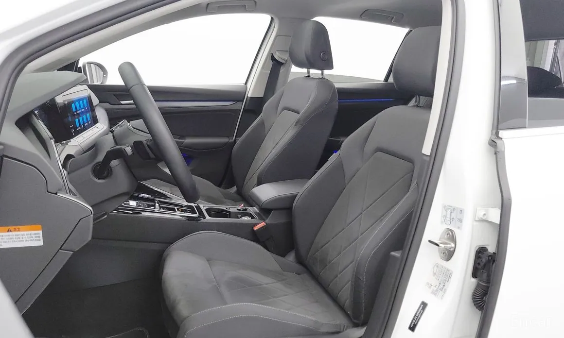 Фото 9 - Volkswagen Golf