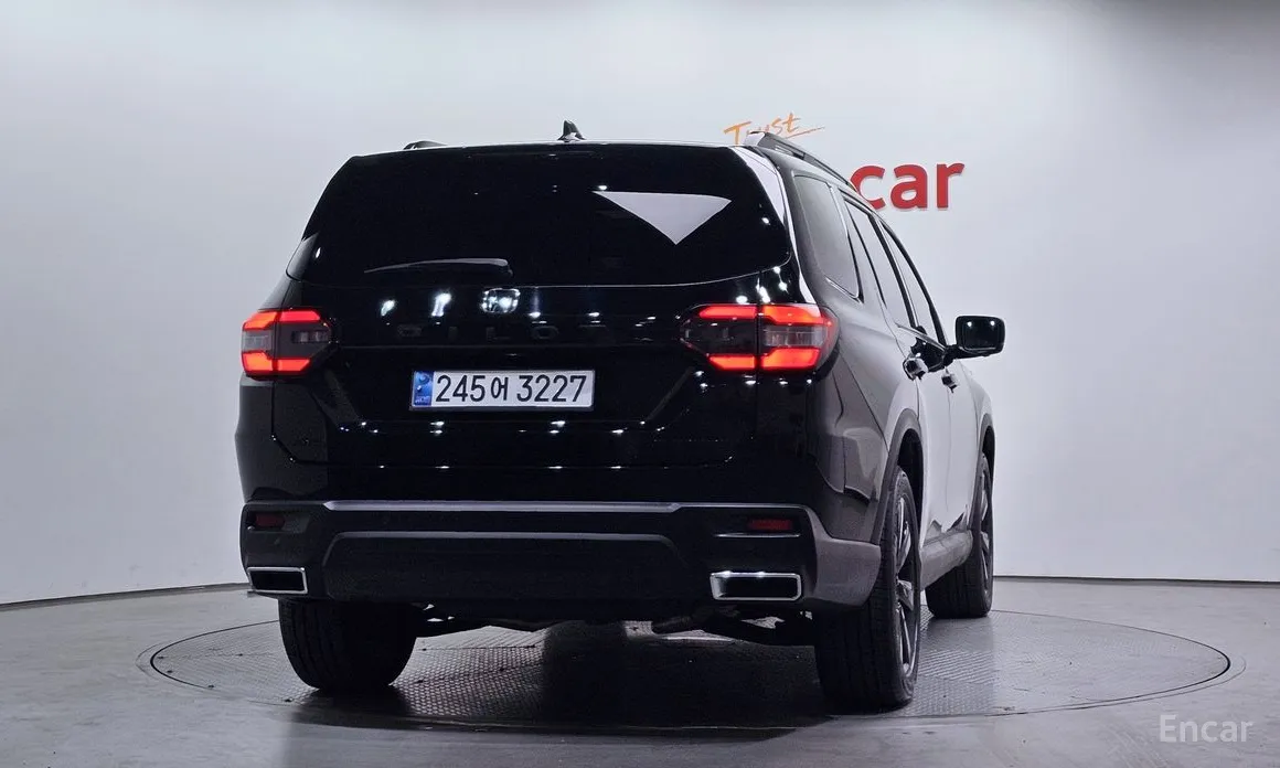 Фото 4 - Honda Pilot