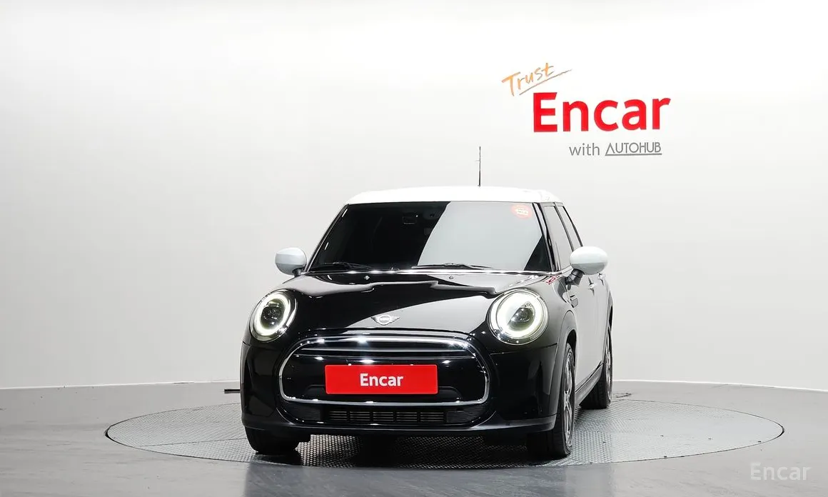 Фото 3 - Mini Cooper