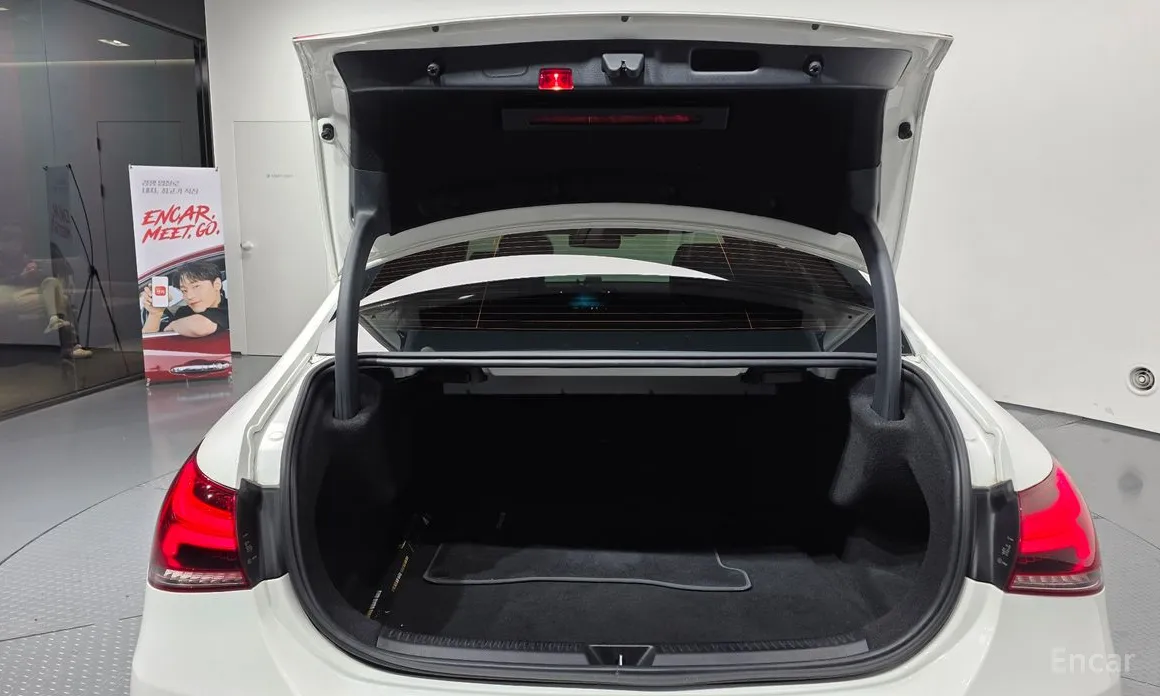 Фото 20 - Mercedes-Benz A-Class