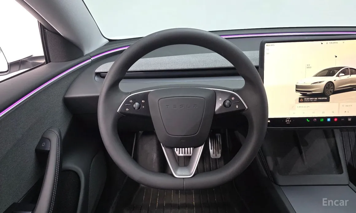 Фото 13 - Tesla Model 3