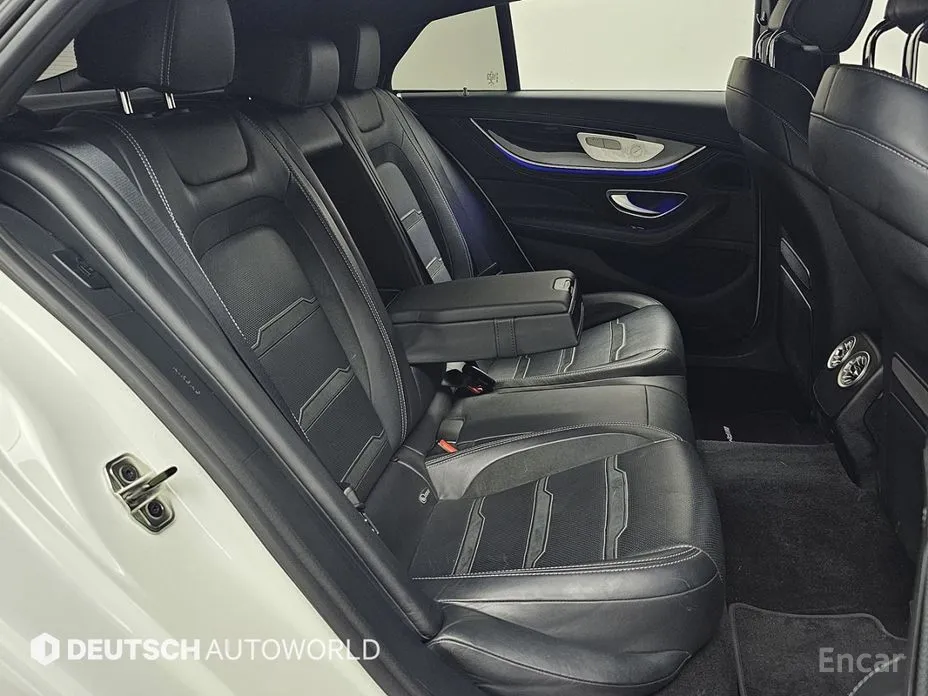 Фото 12 - Mercedes-Benz AMG GT