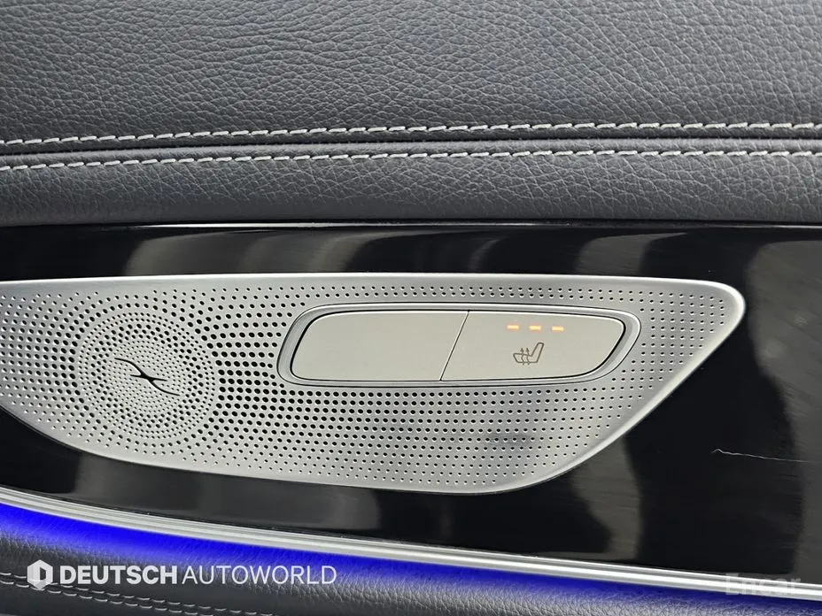 Фото 16 - Mercedes-Benz AMG GT