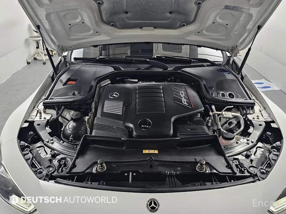 Фото 6 - Mercedes-Benz AMG GT