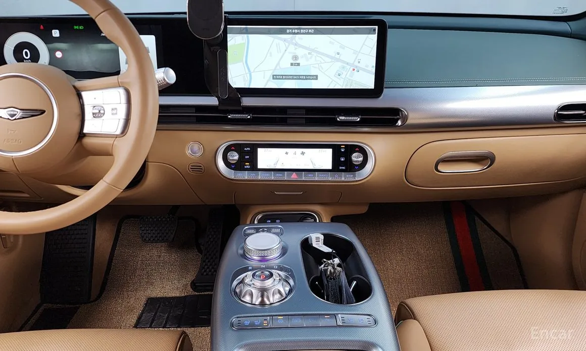 Фото 15 - Genesis GV60