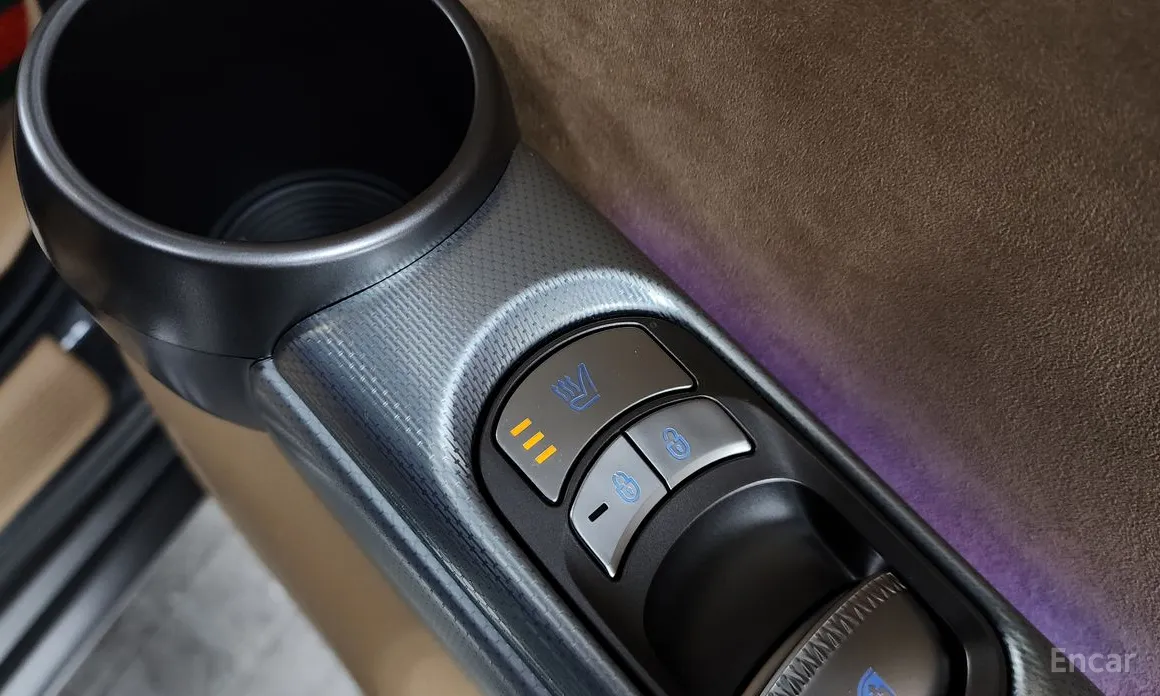 Фото 19 - Genesis GV60