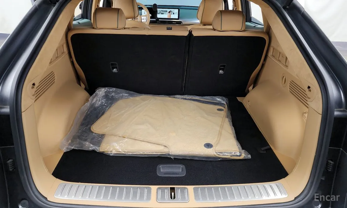 Фото 20 - Genesis GV60