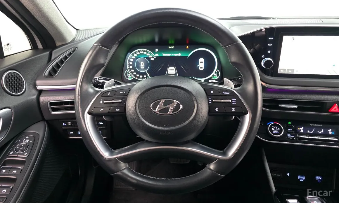 Фото 13 - Hyundai Sonata