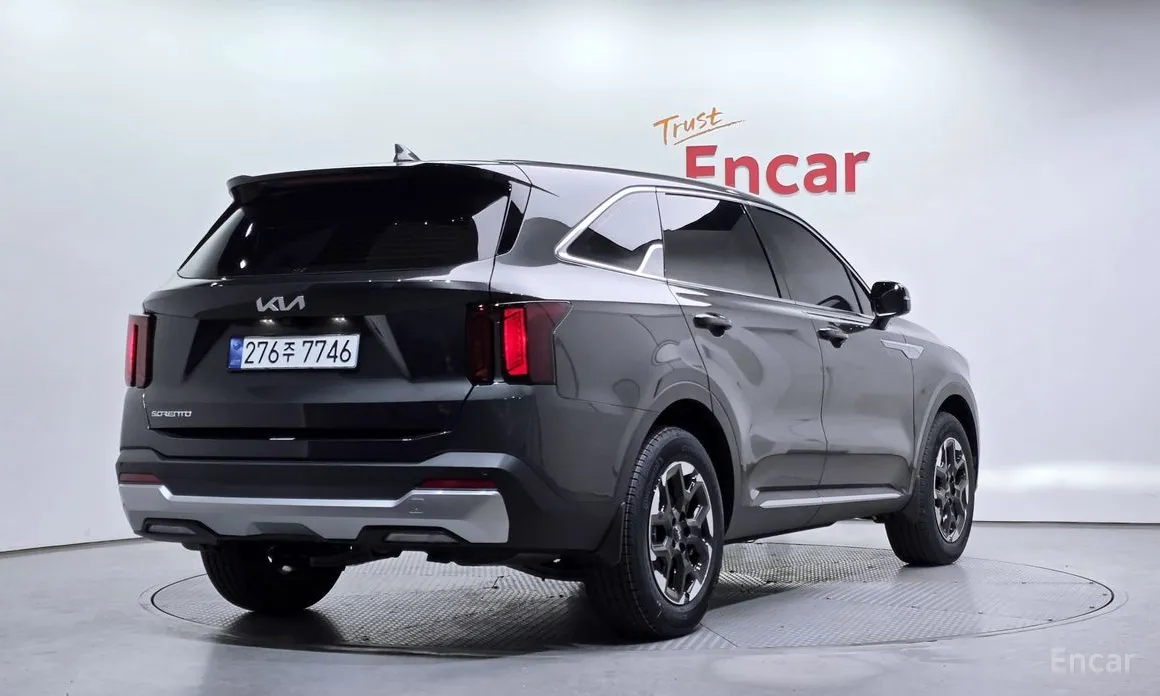 Фото 2 - Kia Sorento