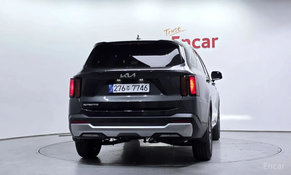 Фото 4 - Kia Sorento