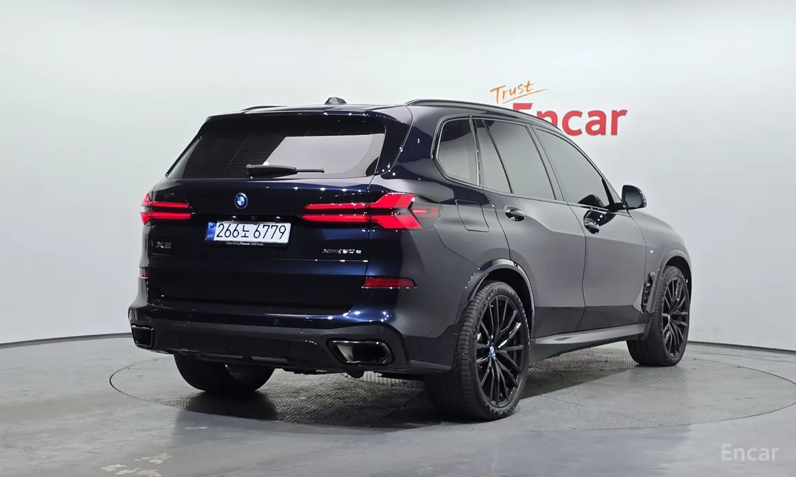 Фото 2 - BMW X5