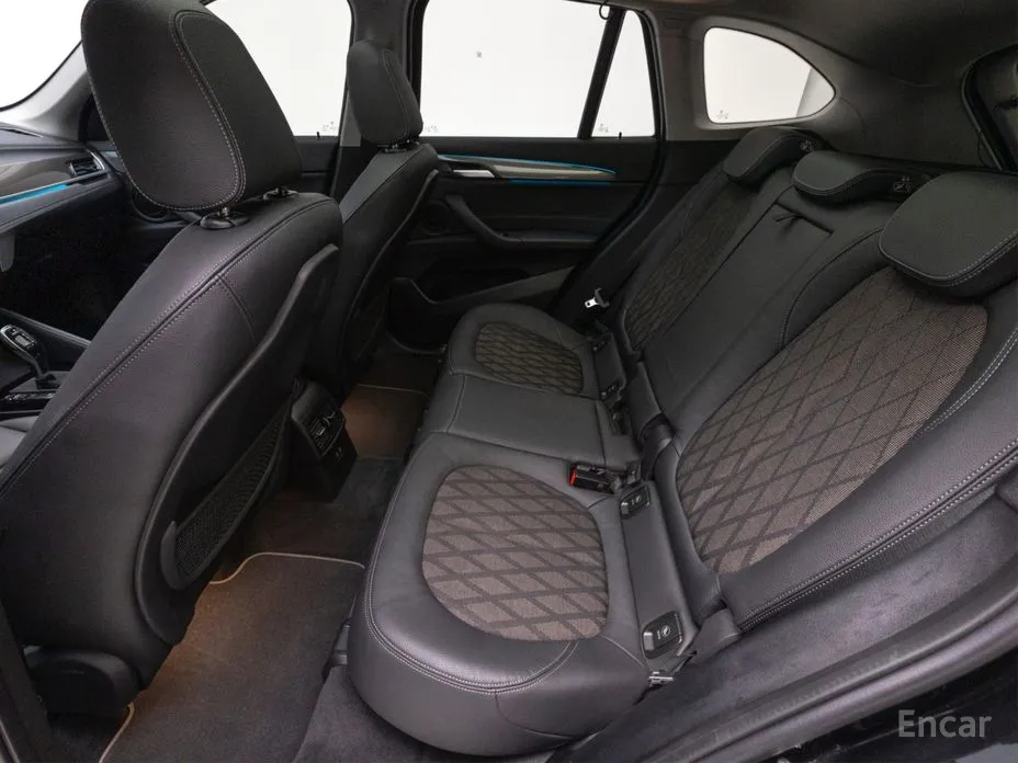 Фото 11 - BMW X1