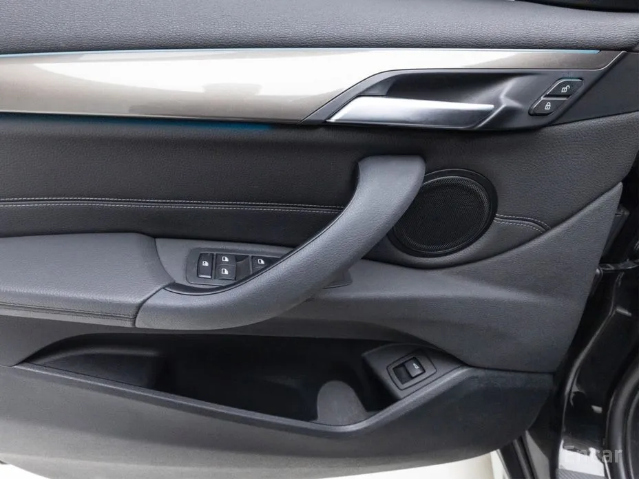 Фото 12 - BMW X1