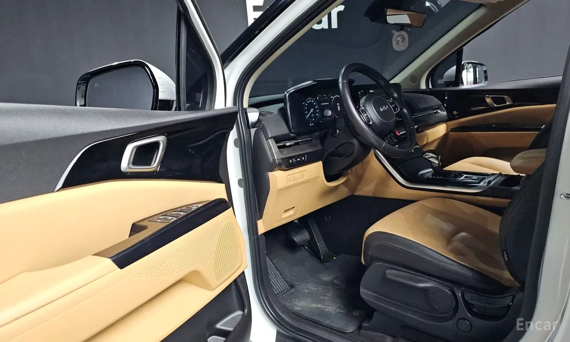 Фото 10 - Kia Carnival